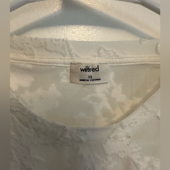 Wilfred by Aritzia Top - Picture 2 of 4